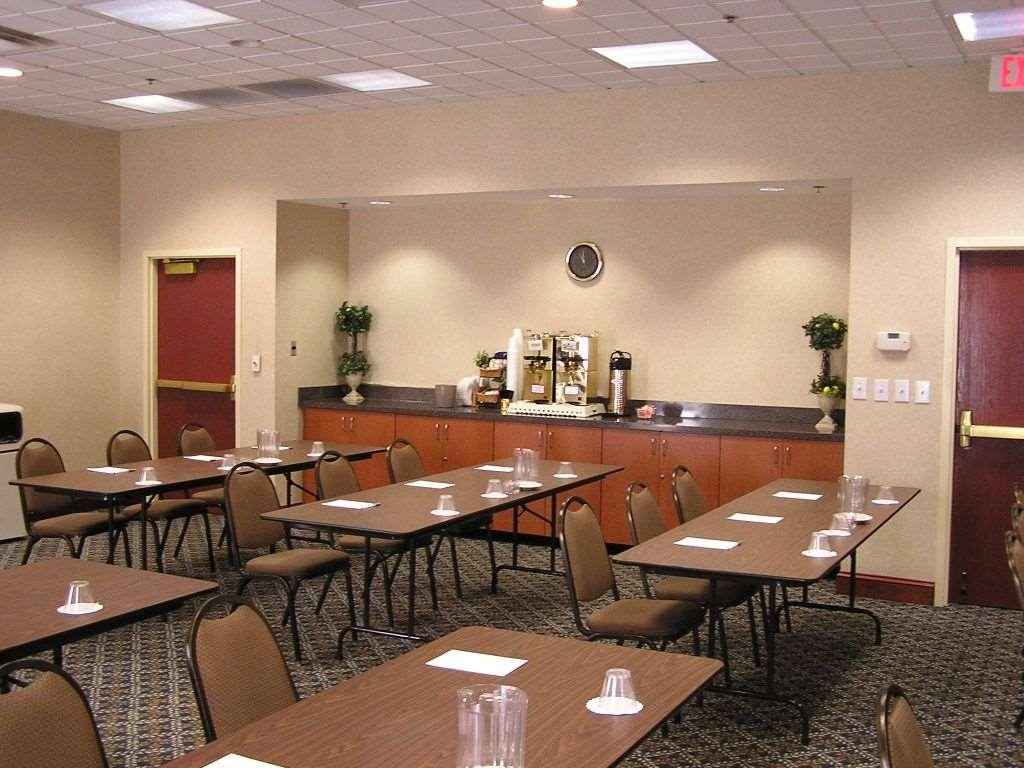 Hampton Inn & Suites Atlanta-Galleria Смирна Съоръжения снимка